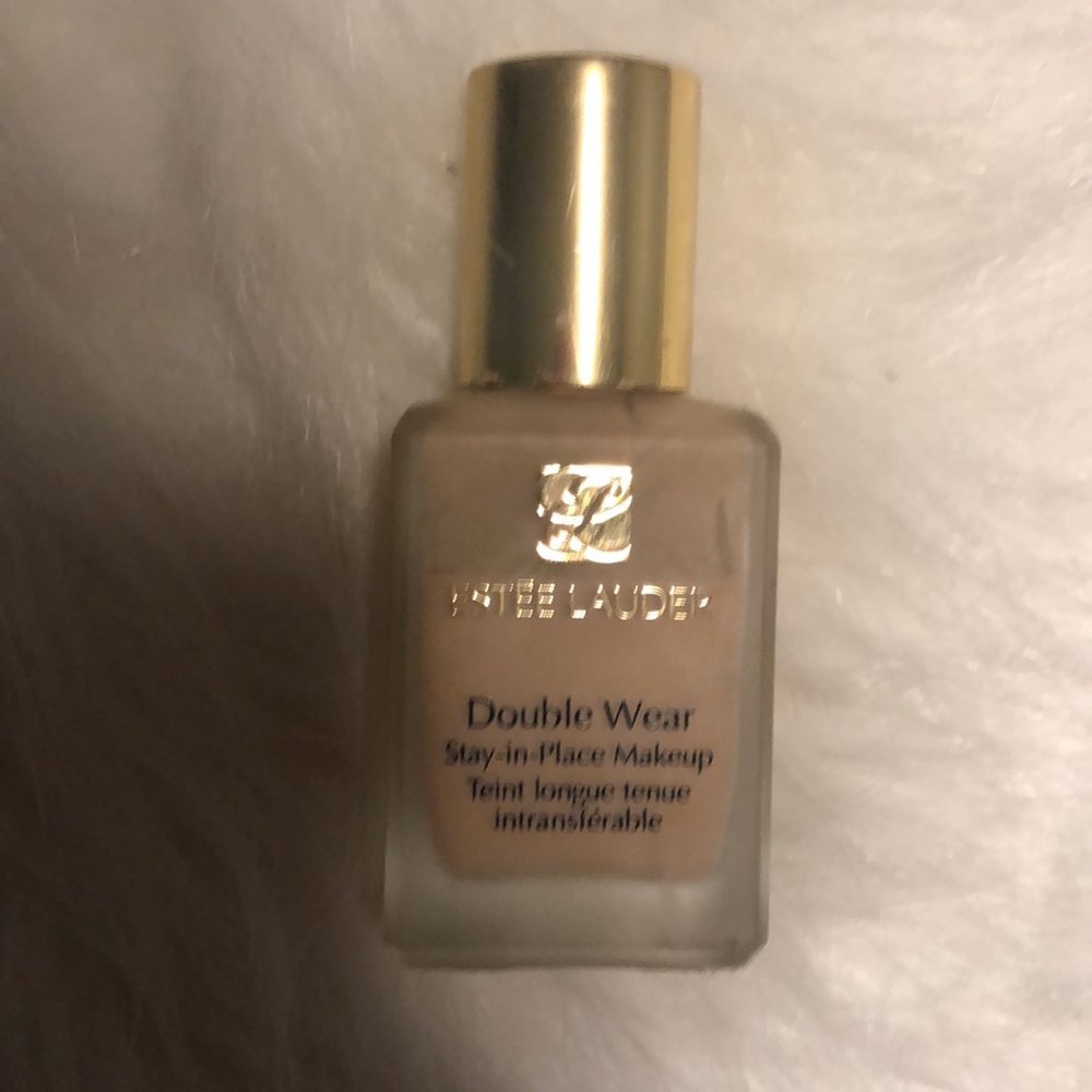 Estée Lauder foundation